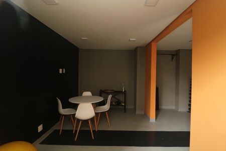 Apartamento para alugar com 40m², 2 quartos e sem vagaÁrea comum - Academia