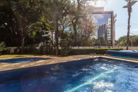 Apartamento à venda com 54m², 1 quarto e 1 vaga Apartamento à venda com 54m², 1 quarto e 1 vagaÁrea comum - Piscina
