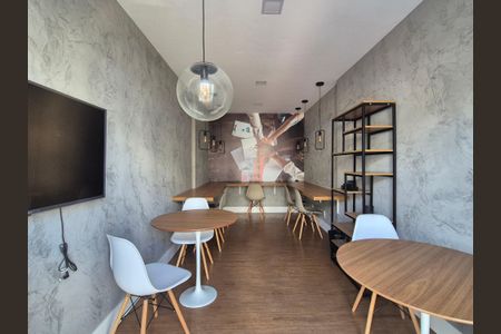 Apartamento à venda com 35m², 2 quartos e sem vagaÁrea comum