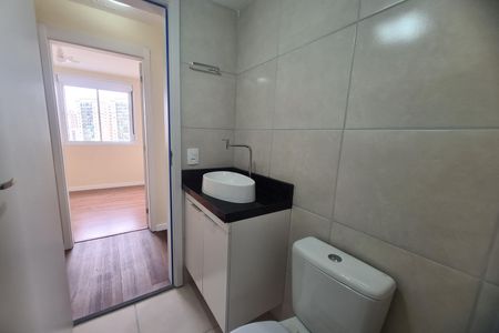 Apartamento para alugar com 42m², 2 quartos e sem vaga Apartamento para alugar com 42m², 2 quartos e sem vagaBanheiro Social