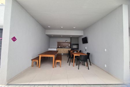 Apartamento para alugar com 42m², 2 quartos e sem vaga Apartamento para alugar com 42m², 2 quartos e sem vagaÁrea comum - Churrasqueira