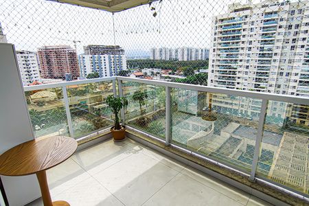 Varanda de apartamento à venda com 3 quartos, 78m² em Jacarepaguá, Rio de Janeiro