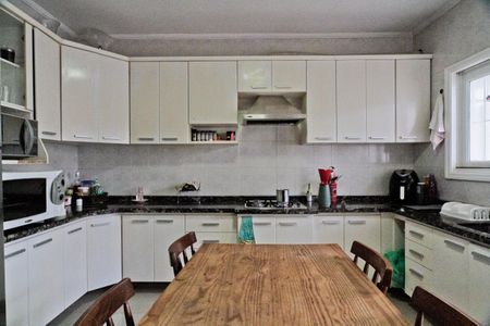 Casa à venda com 105m², 2 quartos e 1 vaga Casa à venda com 105m², 2 quartos e 1 vagaCozinha