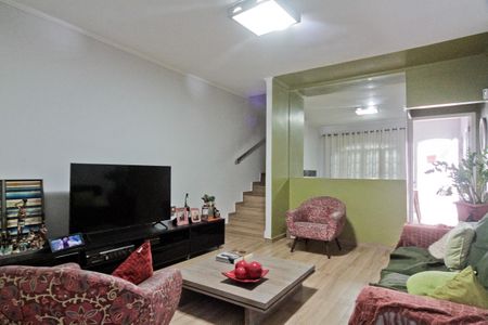 Casa à venda com 105m², 2 quartos e 1 vaga Casa à venda com 105m², 2 quartos e 1 vagaSala