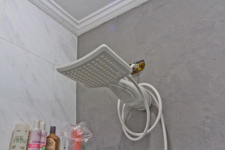 Casa à venda com 105m², 2 quartos e 1 vaga Casa à venda com 105m², 2 quartos e 1 vagaBanheiro