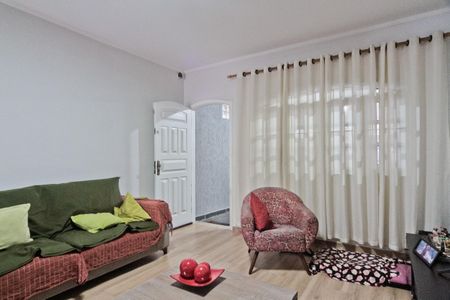 Casa à venda com 105m², 2 quartos e 1 vaga Casa à venda com 105m², 2 quartos e 1 vagaSala