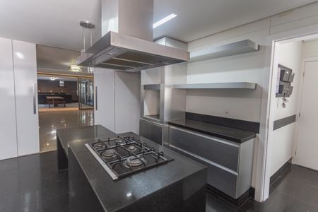 Apartamento à venda com 392m², 4 quartos e 5 vagasCozinha