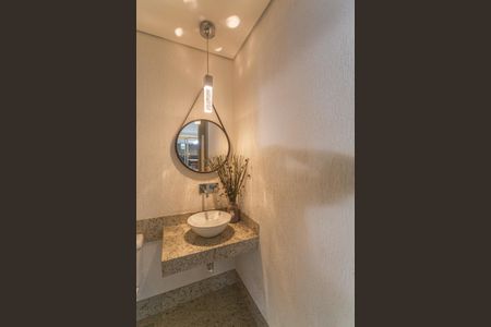 Apartamento à venda com 392m², 4 quartos e 5 vagasLavabo 