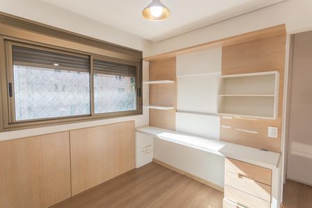 Apartamento à venda com 392m², 4 quartos e 5 vagasSuíte 2