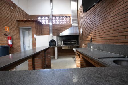 Apartamento à venda com 70m², 2 quartos e 1 vagaÁrea comum - Churrasqueira