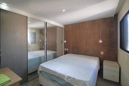 Apartamento para alugar com 180m², 3 quartos e 1 vagaSuite