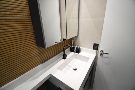 Apartamento à venda com 56m², 2 quartos e 1 vagaBanheiro 2