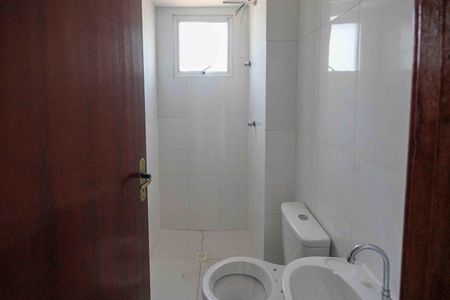 Apartamento à venda com 43m², 2 quartos e sem vaga Apartamento à venda com 43m², 2 quartos e sem vagaBanheiro
