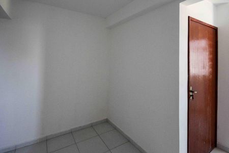 Apartamento à venda com 43m², 2 quartos e sem vaga Apartamento à venda com 43m², 2 quartos e sem vagaSala