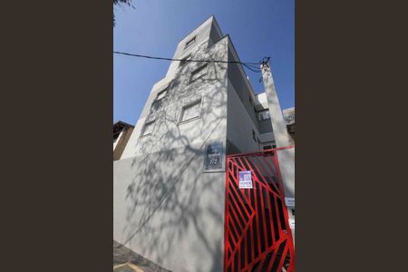 Apartamento à venda com 27m², 1 quarto e sem vaga Apartamento à venda com 27m², 1 quarto e sem vagaFachada