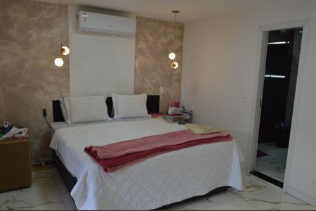 Apartamento à venda com 150m², 3 quartos e 2 vagasSuíte 1