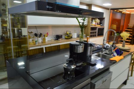 Apartamento à venda com 150m², 3 quartos e 2 vagasCozinha