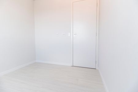 Quarto 1 de apartamento para alugar com 2 quartos, 35m² em Vila Sul Americana, Carapicuíba