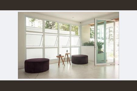 Apartamento à venda com 2 quartos, 45m² em Moema, São Paulo