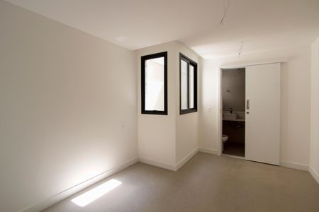 Apartamento à venda com 86m², 2 quartos e 1 vagaSuíte 2