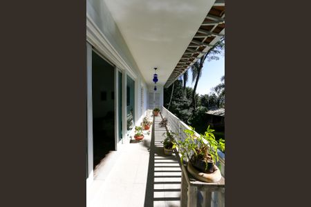 Casa à venda com 400m², 3 quartos e 4 vagasVaranda