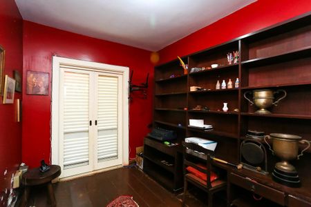 Casa à venda com 400m², 3 quartos e 4 vagasEscritório