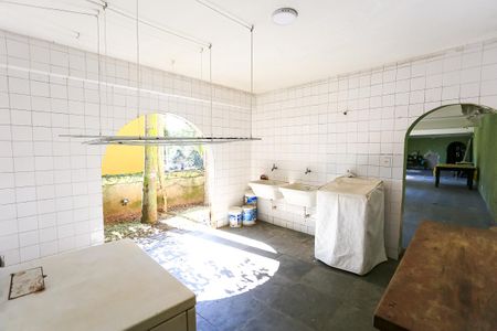 Casa à venda com 400m², 3 quartos e 4 vagasÁrea de Serviço