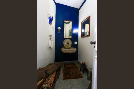 Casa à venda com 400m², 3 quartos e 4 vagasLavabo