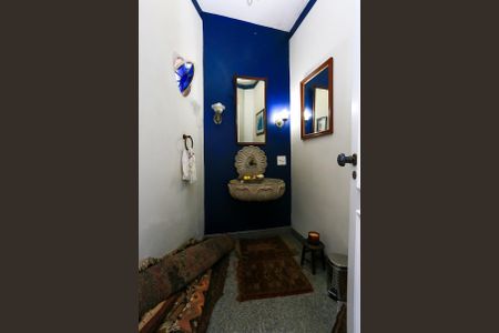 Casa à venda com 400m², 3 quartos e 4 vagasLavabo