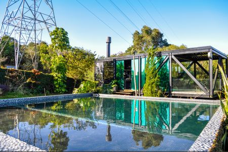 Casa de condomínio para alugar com 490m², 5 quartos e 4 vagasÁrea Externa