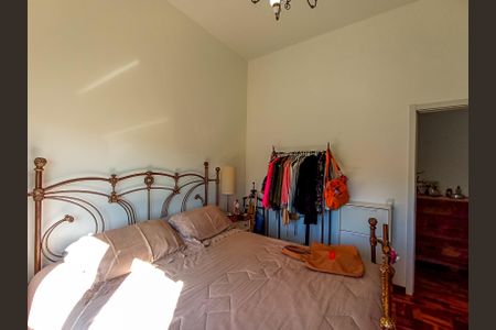 Casa de condomínio para alugar com 490m², 5 quartos e 4 vagasQuarto 1