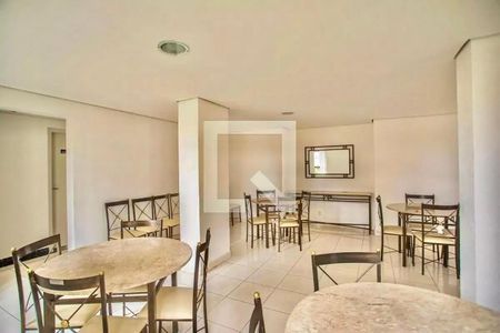 Apartamento à venda com 80m², 3 quartos e 2 vagasÁrea comum - Salão de festas