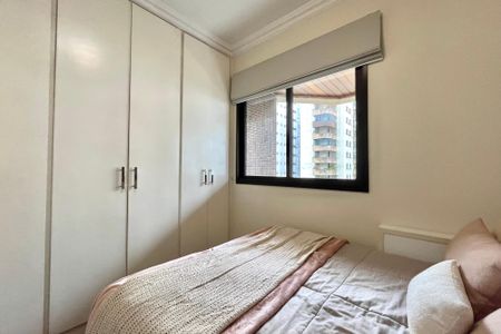 Apartamento à venda com 80m², 3 quartos e 2 vagasQuarto 2