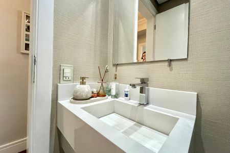 Apartamento à venda com 80m², 3 quartos e 2 vagasBanheiro Corredor