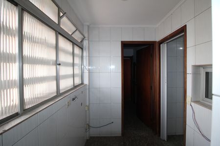 Apartamento à venda com 96m², 3 quartos e 1 vagaÁrea de Serviço