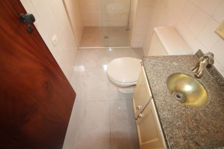 Apartamento à venda com 96m², 3 quartos e 1 vagaBanheiro 2