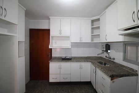 Apartamento à venda com 96m², 3 quartos e 1 vagaCozinha