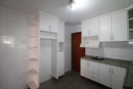 Apartamento à venda com 96m², 3 quartos e 1 vagaCozinha