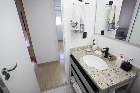 Apartamento para alugar com 63m², 3 quartos e 1 vaga Apartamento para alugar com 63m², 3 quartos e 1 vagaBanheiro Social