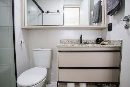 Apartamento para alugar com 63m², 3 quartos e 1 vaga Apartamento para alugar com 63m², 3 quartos e 1 vagaBanheiro da Suíte