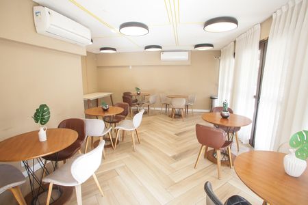 Apartamento para alugar com 63m², 3 quartos e 1 vaga Apartamento para alugar com 63m², 3 quartos e 1 vagaÁrea comum - Salão de festas