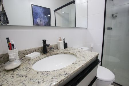 Apartamento para alugar com 63m², 3 quartos e 1 vaga Apartamento para alugar com 63m², 3 quartos e 1 vagaBanheiro Social