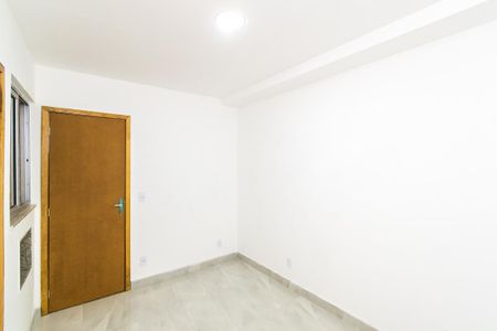 Quarto de apartamento para alugar com 1 quarto, 40m² em Olaria, Rio de Janeiro
