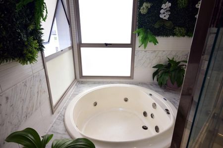 Apartamento à venda com 389m², 5 quartos e 4 vagasBanheiro Suíte Principal