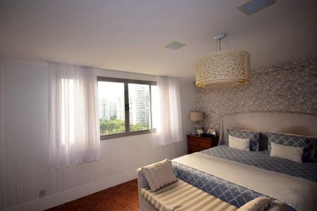 Apartamento à venda com 389m², 5 quartos e 4 vagasSuíte Principal