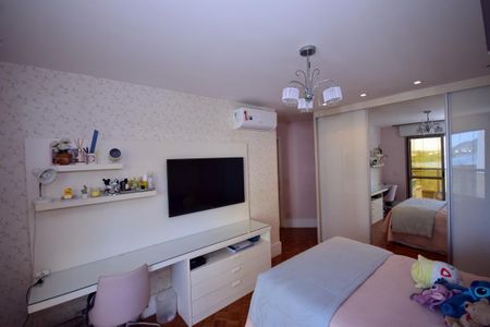 Apartamento à venda com 389m², 5 quartos e 4 vagasSuíte 2