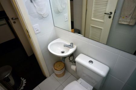 Apartamento à venda com 389m², 5 quartos e 4 vagasBanheiro de Serviço