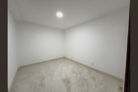 Quarto de apartamento para alugar com 1 quarto, 39m² em Olaria, Rio de Janeiro