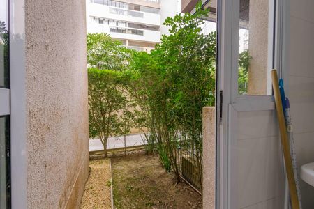 Apartamento à venda com 78m², 3 quartos e 1 vagaÁrea de Serviço