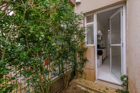 Apartamento à venda com 78m², 3 quartos e 1 vagaÁrea de Serviço